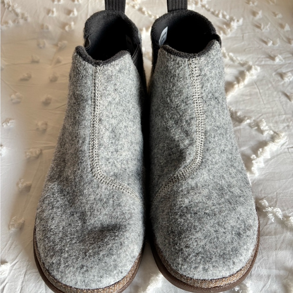 Chaco Chelsea Booties - Picture 7 of 10